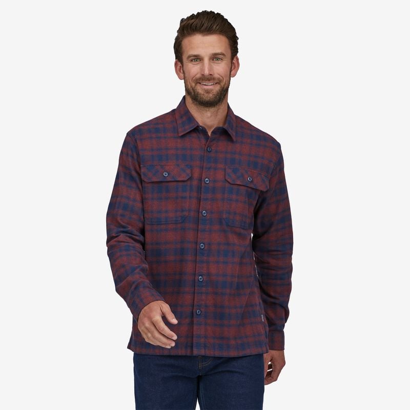 Patagonia Men's Long-Sleeved Organic Cotton Midweight Fjord Flannel Shirt - Connected Lines: Sequoia Red