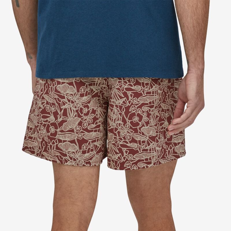 Patagonia Men's Baggies™ Shorts - 5" - Mushroom Forest Batik: Sequoia Red
