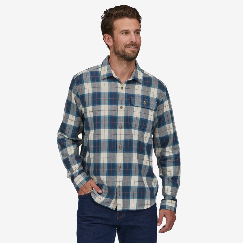 Patagonia Men's Long-Sleeved Cotton in Conversion Fjord Flannel Shirt - Libbey: New Navy