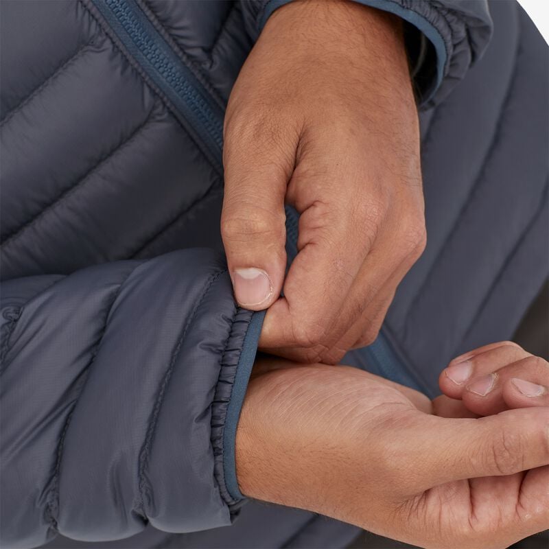 Patagonia Men's AlpLight Down Jacket - Wax Red