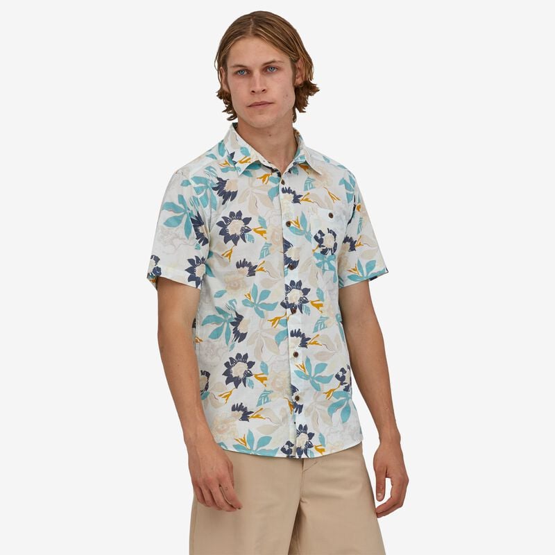 Patagonia Men's Malihini Pataloha® Shirt - Jellyfish Flower: Birch White