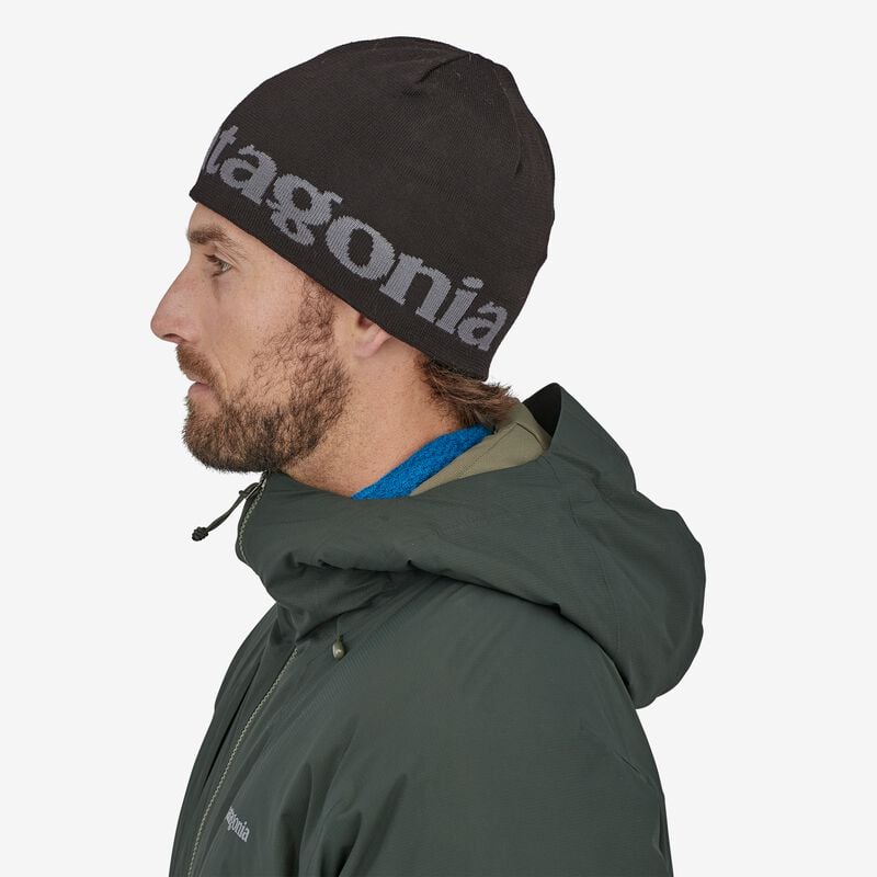 Patagonia Beanie Hat - Logo Belwe: Black