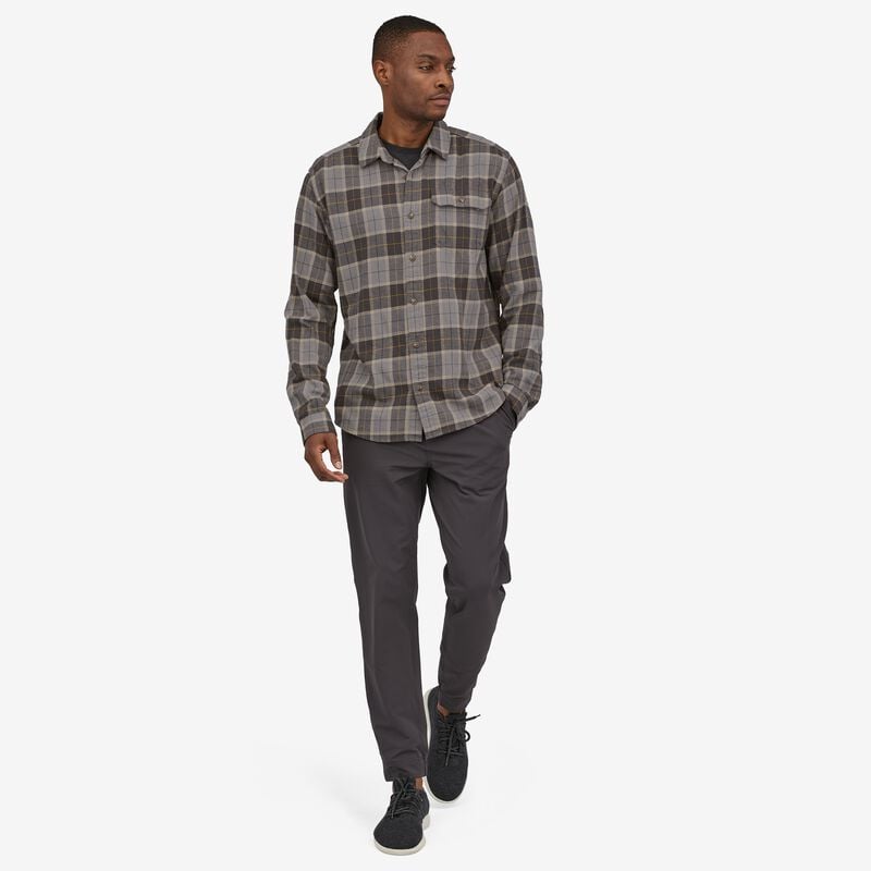 Patagonia Men's Long-Sleeved Cotton in Conversion Fjord Flannel Shirt - Beach Plaid: Forge Grey