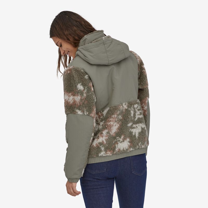 Patagonia Women's Shelled Retro-X® Fleece Pullover - Snow Pine: Garden Green