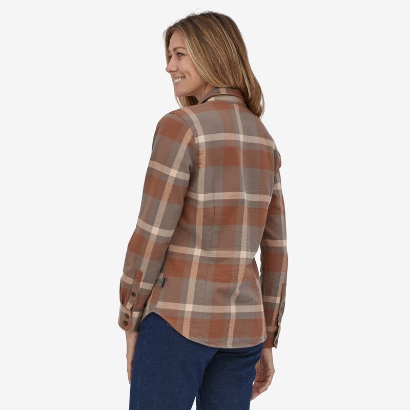 Patagonia Women's Long-Sleeved Organic Cotton Midweight Fjord Flannel Shirt - Comstock: Dusky Brown