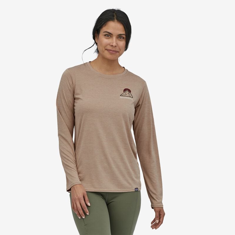 Patagonia Women's Long-Sleeved Capilene® Cool Daily Graphic Shirt - Slow Going: Oar Tan X-Dye