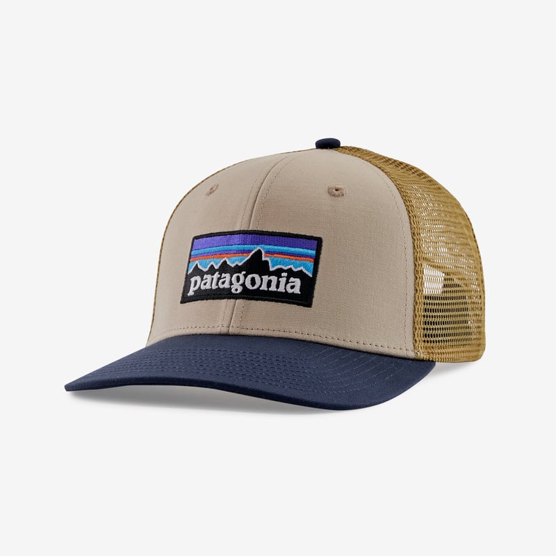Patagonia P-6 Logo Trucker Hat - Oar Tan w/New Navy