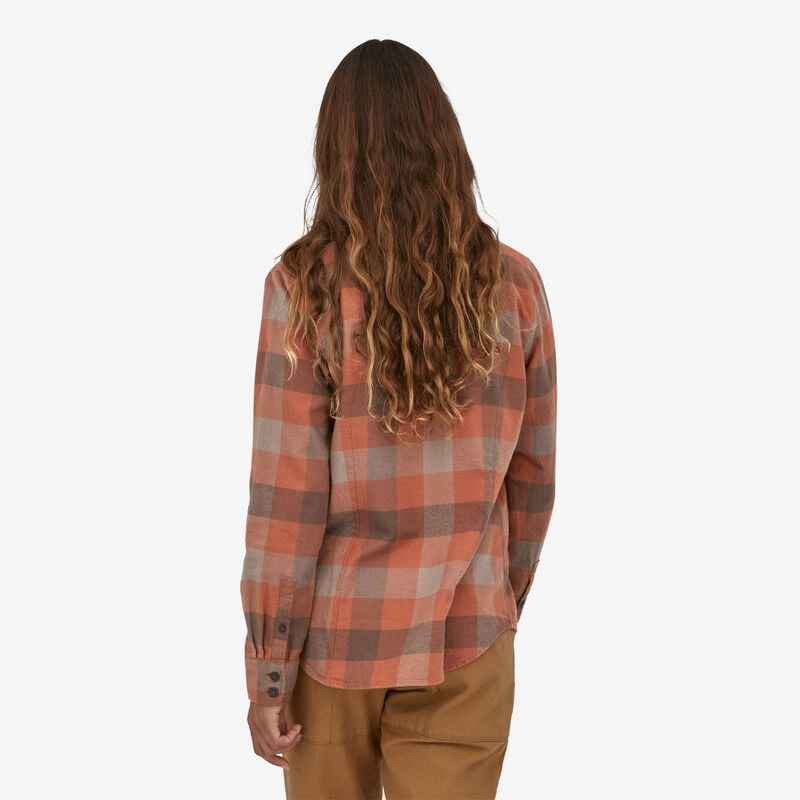 Patagonia Women's Long-Sleeved Organic Cotton Midweight Fjord Flannel Shirt - Upriver: Sisu Brown