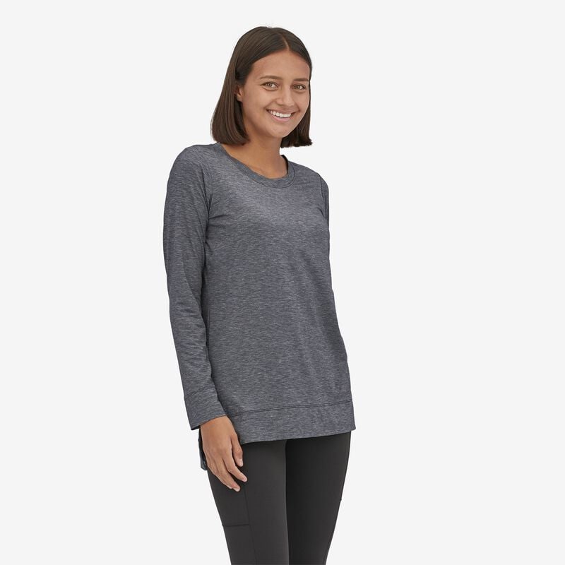 Patagonia Women's Long-Sleeved Glorya Side-Slit Top - Ink Black