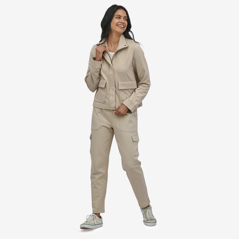 Patagonia Women's Organic Cotton Roaming Cargo Pants - Pumice